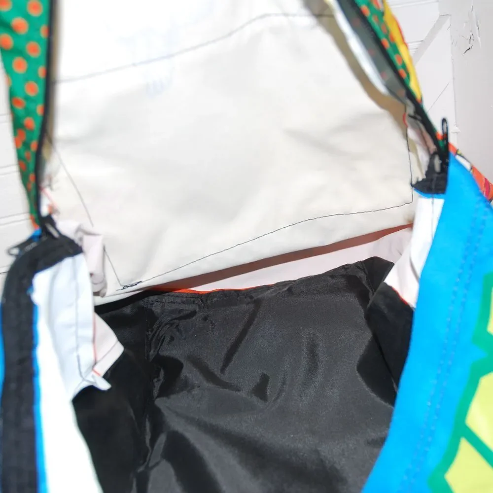 Twang Twangerz backpack Limited‎ Edition Colorful standard size Rare